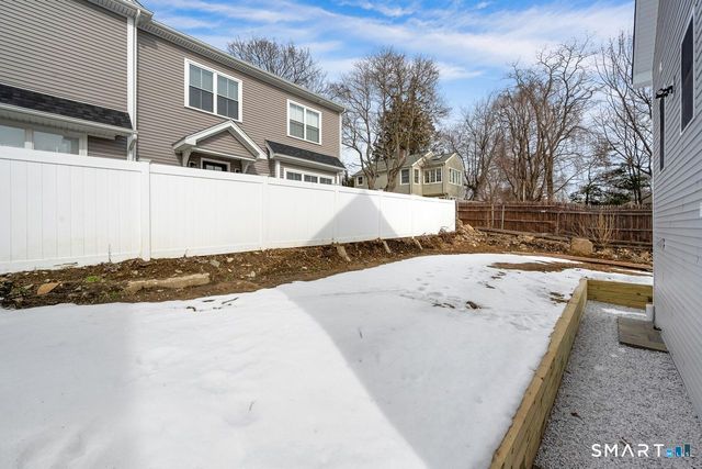 198 Castle Avenue, Fairfield, CT 06825