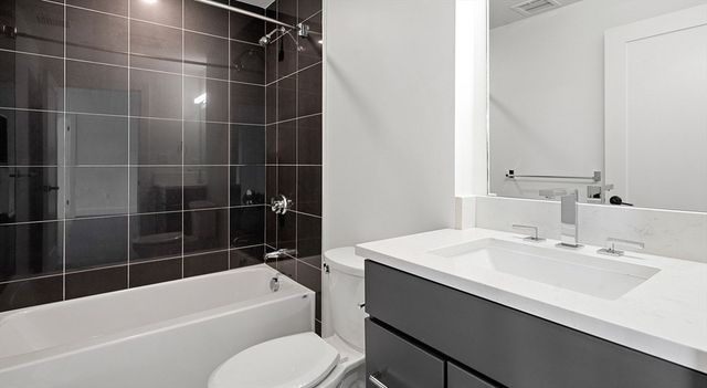 26 Hichborn Street 2, Boston, MA 02135