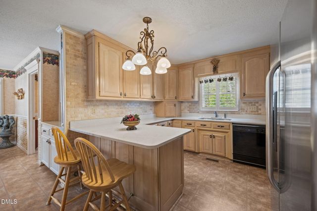 801 Lakeside Drive, Lillington, NC 27546