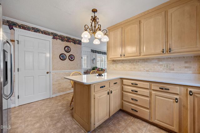 801 Lakeside Drive, Lillington, NC 27546