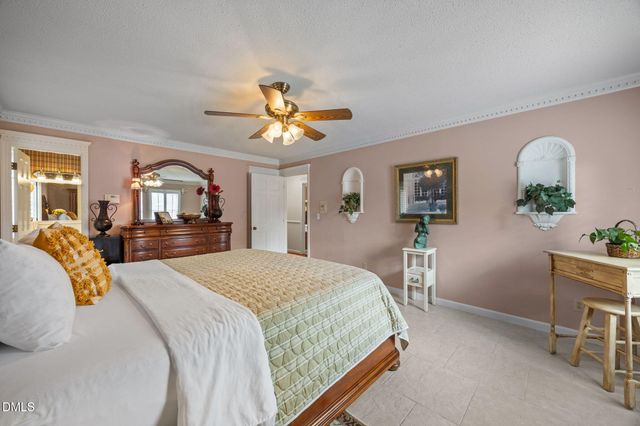 801 Lakeside Drive, Lillington, NC 27546