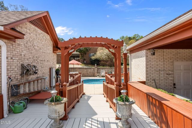 801 Lakeside Drive, Lillington, NC 27546