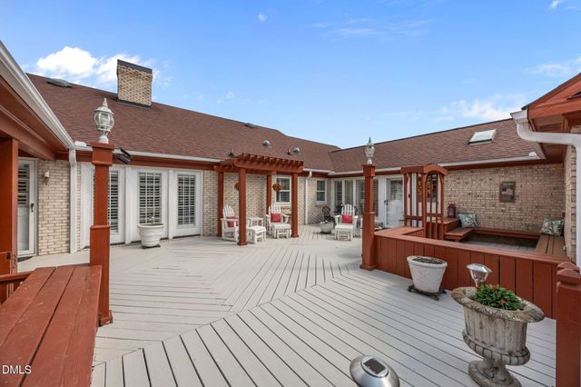 801 Lakeside Drive, Lillington, NC 27546