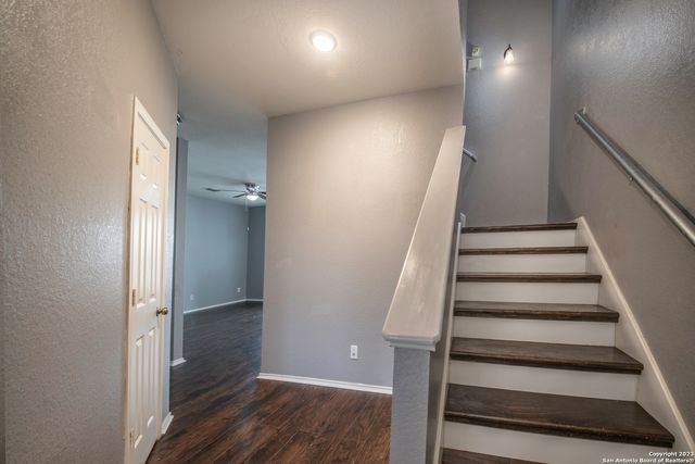 6527 Ithaca Falls, San Antonio, TX 78239