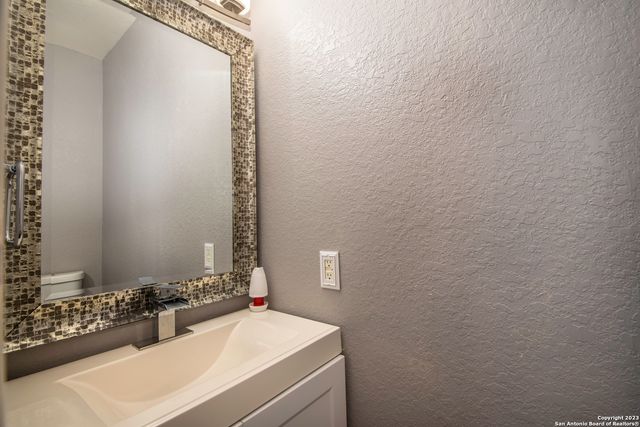 6527 Ithaca Falls, San Antonio, TX 78239