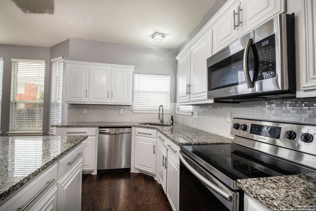 6527 Ithaca Falls, San Antonio, TX 78239