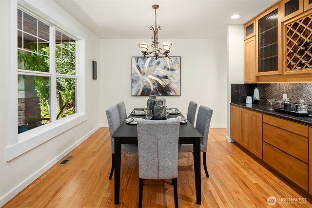 7608 254th Avenue NE, Redmond, WA 98053