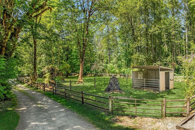 7608 254th Avenue NE, Redmond, WA 98053