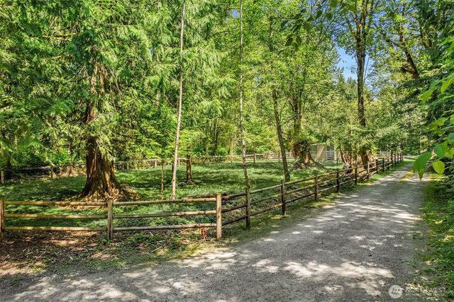 7608 254th Avenue NE, Redmond, WA 98053