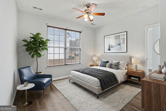 6109 Camden Forrest Drive, Riverdale, GA 30296