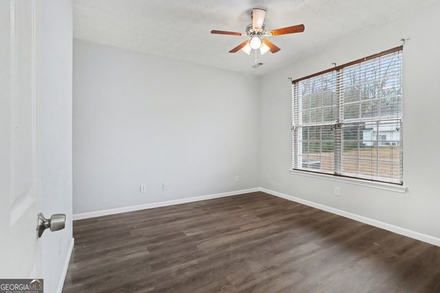 6109 Camden Forrest Drive, Riverdale, GA 30296