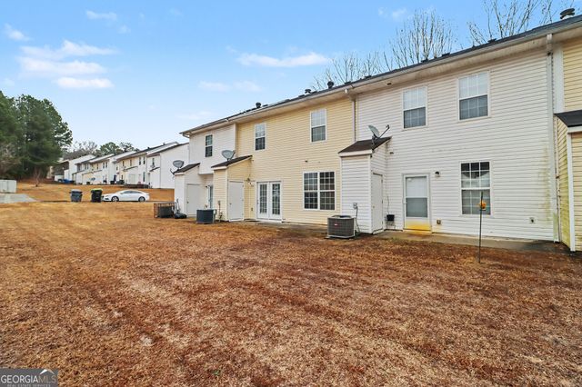 6109 Camden Forrest Drive, Riverdale, GA 30296