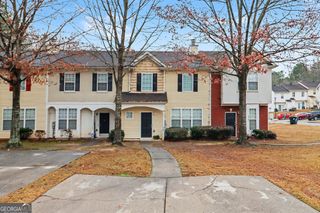 6109 Camden Forrest Drive, Riverdale, GA 30296