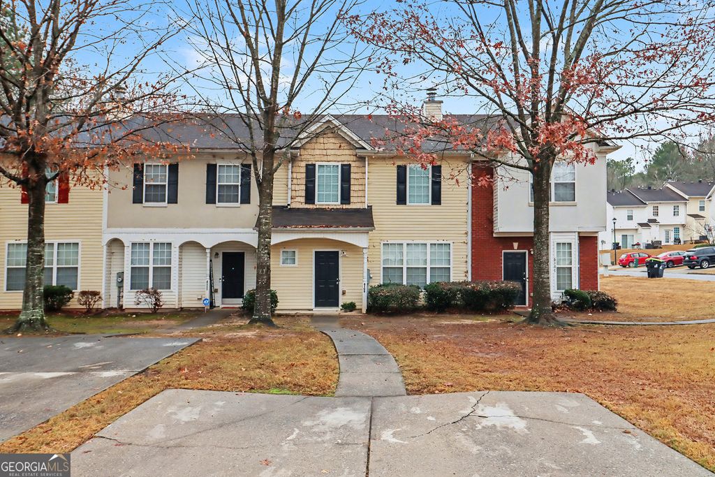 6109 Camden Forrest Drive, Riverdale, GA 30296