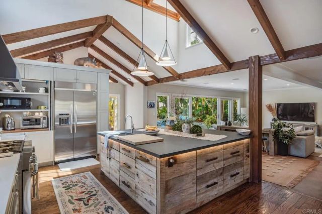 6011 Vista De La Mesa, La Jolla, CA 92037