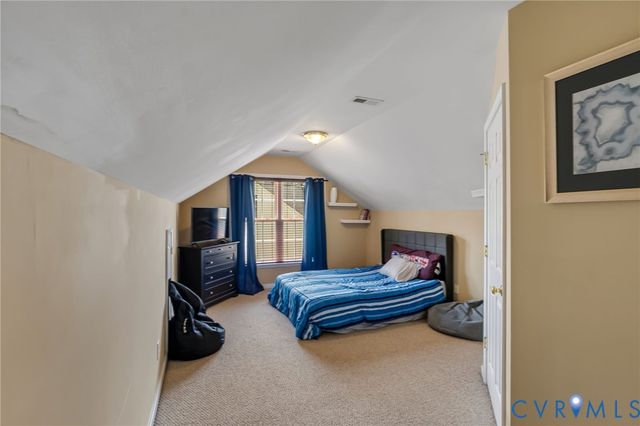 13337 Silverdust Ln, Chester, VA 23836