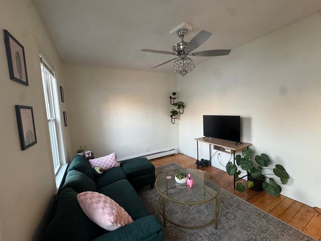 202 Harvard St., 202, Medford, MA 02155