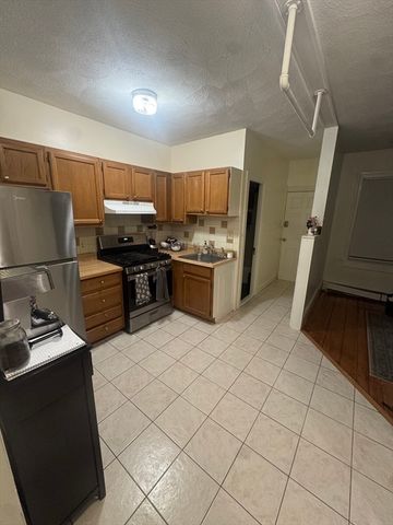 202 Harvard St., 202, Medford, MA 02155