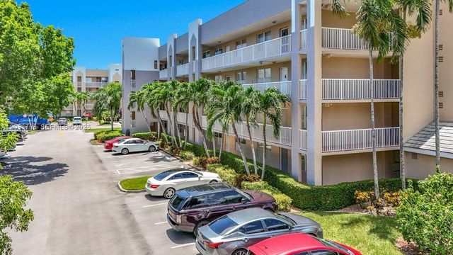 10208 NW 24th Place 205, Sunrise, FL 33322