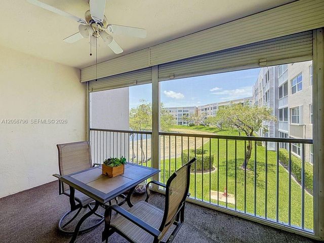 10208 NW 24th Place 205, Sunrise, FL 33322