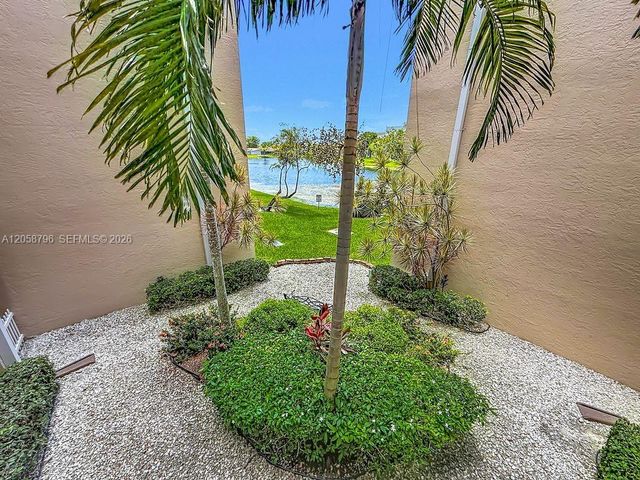 10208 NW 24th Place 205, Sunrise, FL 33322