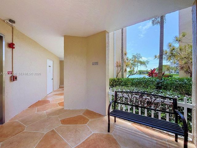 10208 NW 24th Place 205, Sunrise, FL 33322