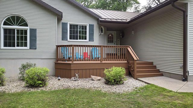 213 Frederick Drive, Westfield, WI 53964