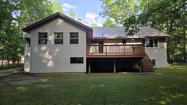 213 Frederick Drive, Westfield, WI 53964