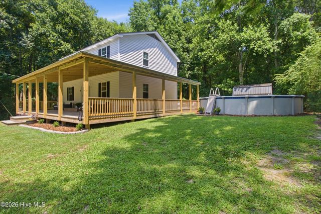 1228 Core Point Road, Blounts Creek, NC 27814