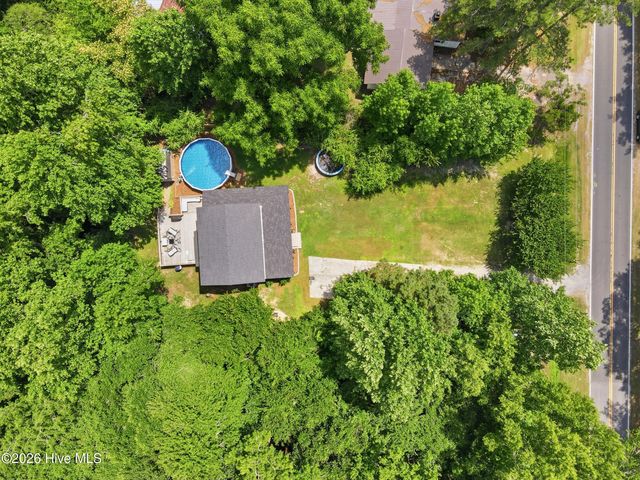 1228 Core Point Road, Blounts Creek, NC 27814