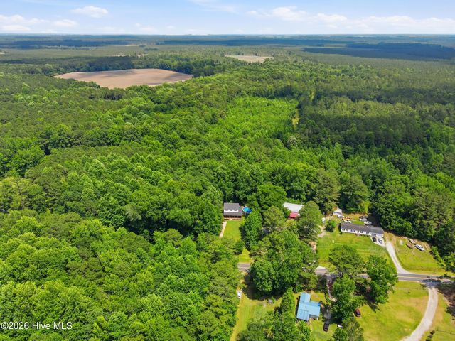 1228 Core Point Road, Blounts Creek, NC 27814