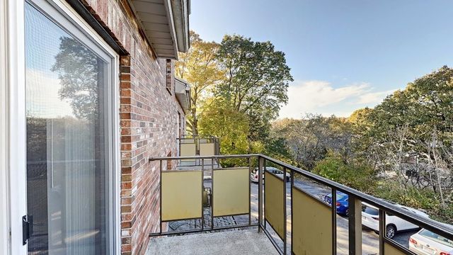 43 Burnham St C-3, Belmont, MA 02478