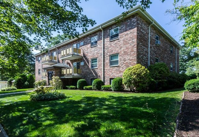 43 Burnham St C-3, Belmont, MA 02478