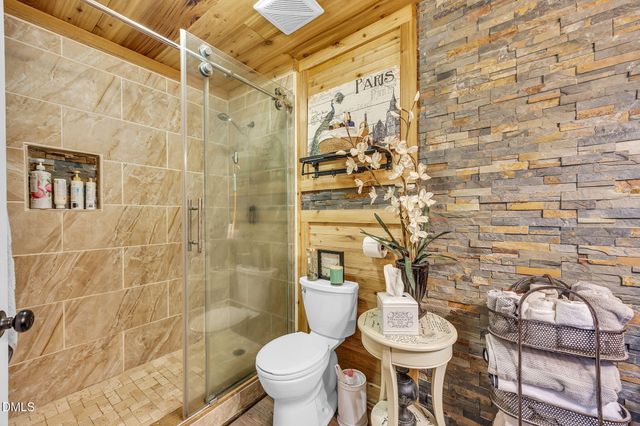 633 Lilac Lane, Vass, NC 28394