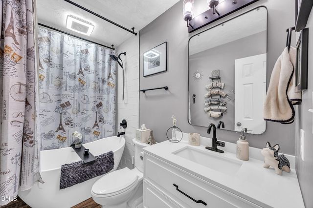 633 Lilac Lane, Vass, NC 28394