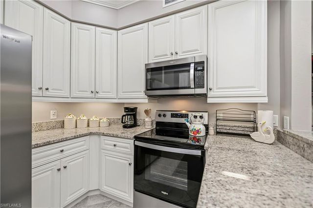 1051 Winding Pines CIR 107, Cape Coral, FL 33909