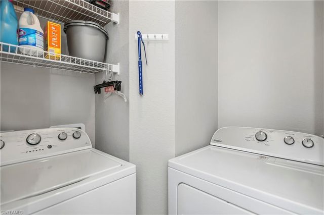 1051 Winding Pines CIR 107, Cape Coral, FL 33909