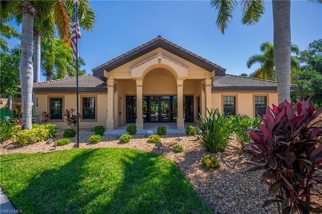 1051 Winding Pines CIR 107, Cape Coral, FL 33909