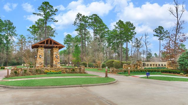 126 Bellardia Court, Montgomery, TX 77316