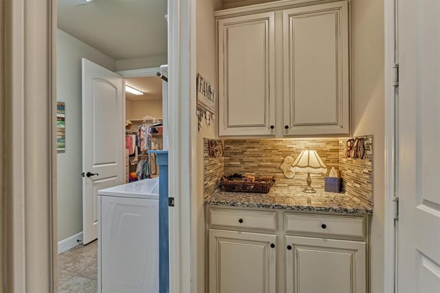 126 Bellardia Court, Montgomery, TX 77316