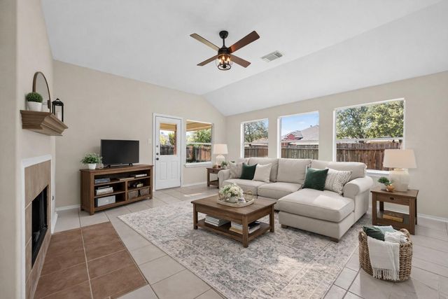 19902 Chaste Tree Lane, Humble, TX 77338