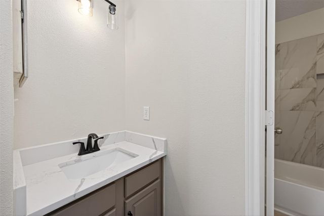 19902 Chaste Tree Lane, Humble, TX 77338