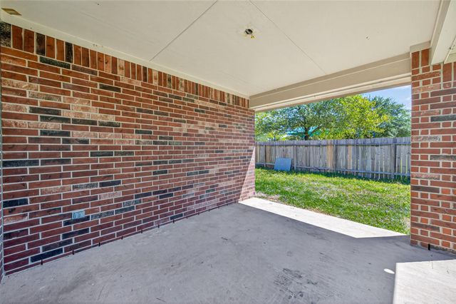 19902 Chaste Tree Lane, Humble, TX 77338