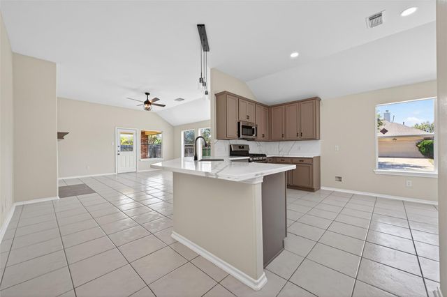 19902 Chaste Tree Lane, Humble, TX 77338