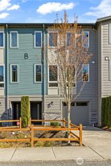 17905 35th Avenue SE #B4, Bothell, WA 98012