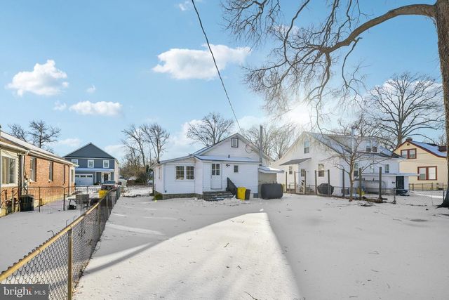 306 LINDEN AVE, Mayo, MD 21106