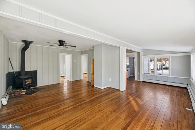 306 LINDEN AVE, Mayo, MD 21106