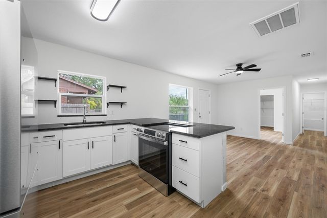 308 W 10TH STREET, Lakeland, FL 33805