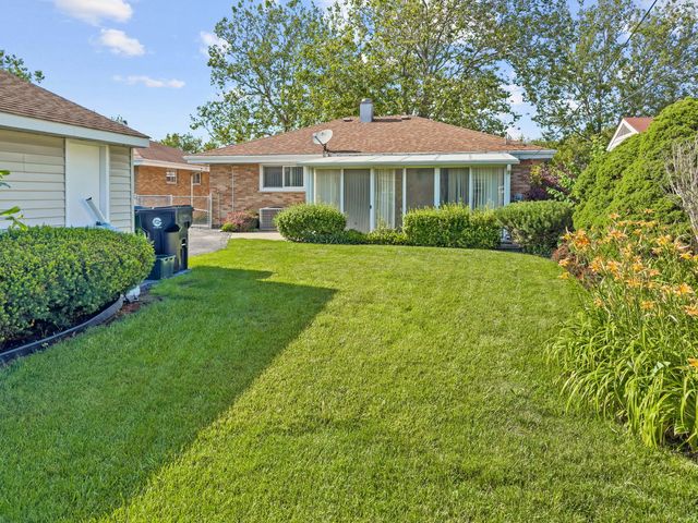 11115 Martindale Drive, Westchester, IL 60154