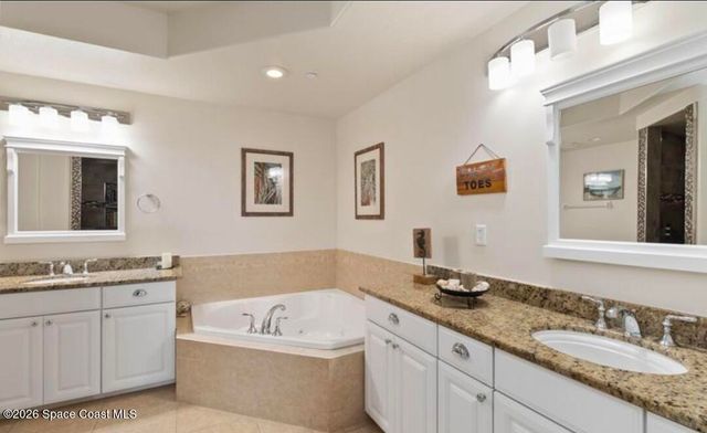 1 Eighth Avenue 1204, Indialantic, FL 32903